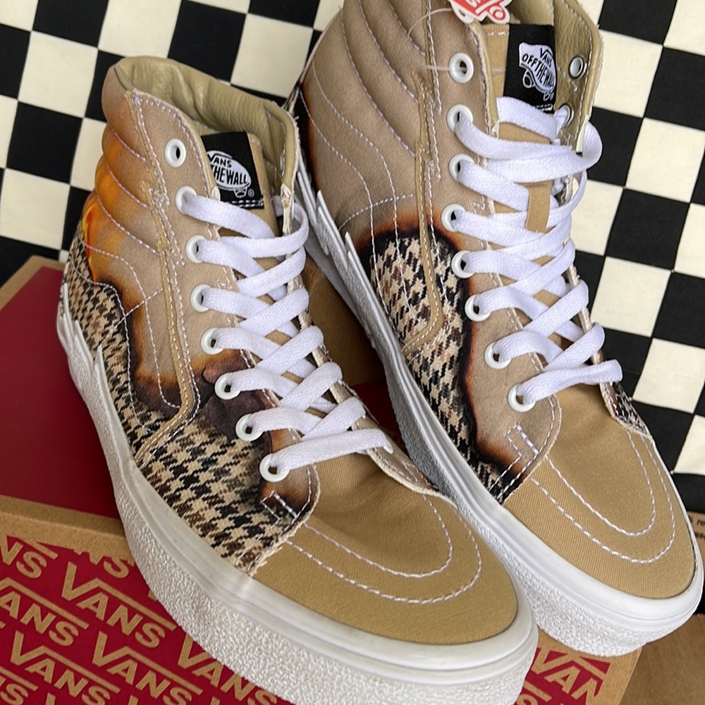Vans Sk8-Hi Bolt Big Reveal Taos Taupe Men’s sneakers - Picture 8 of 16